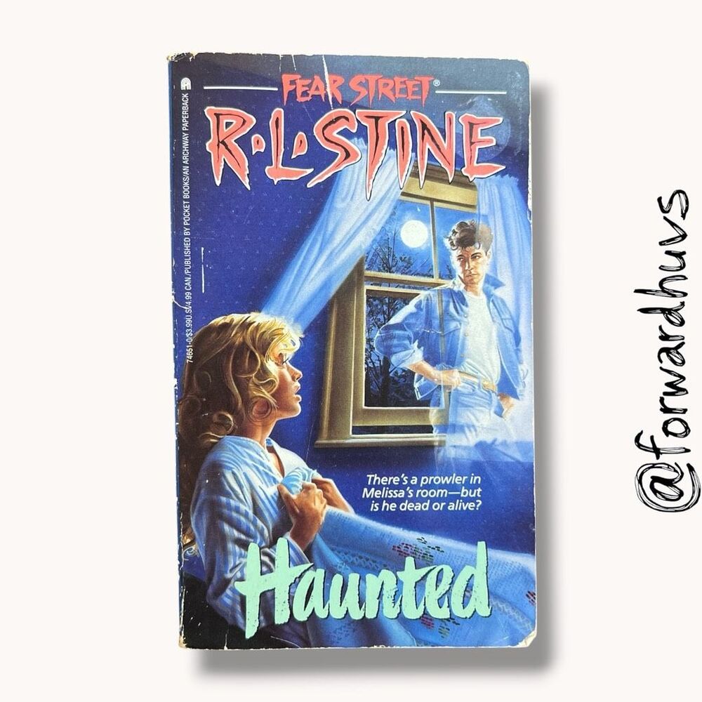 R.L. Stine Fear Street Haunted 1st Printing July 1990 Paperback Horror
